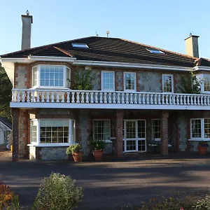 2* Bed & Breakfast Rockfield House